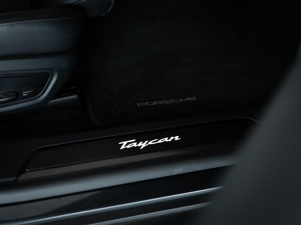 Porsche Taycan