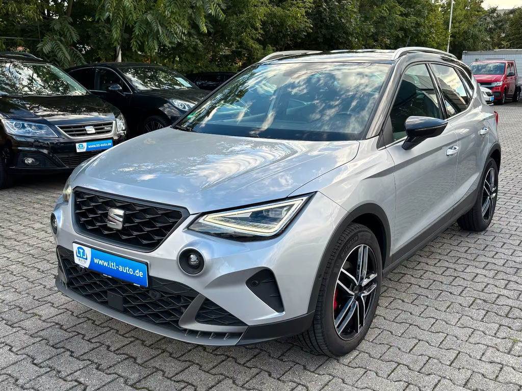 Seat Arona