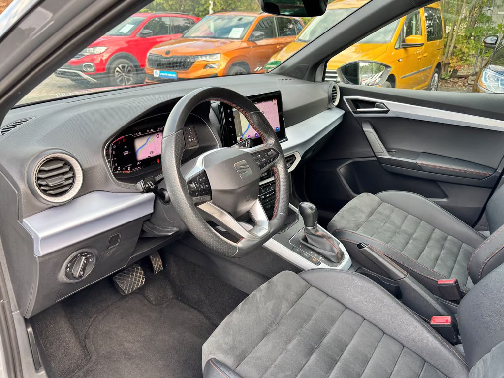 Seat Arona