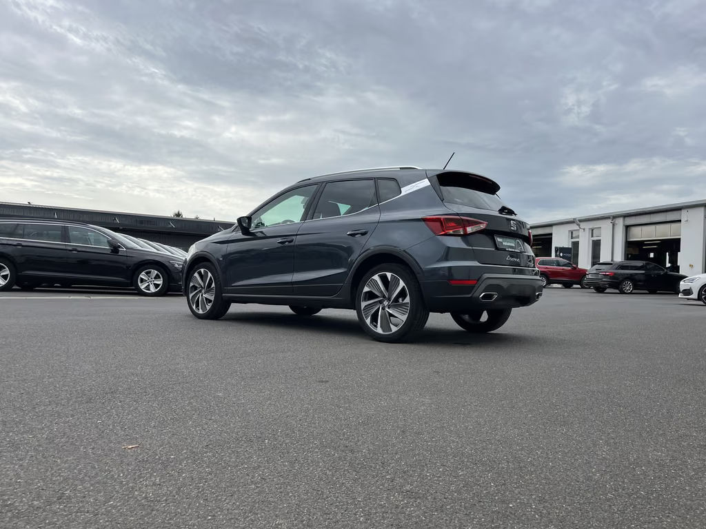 Seat Arona