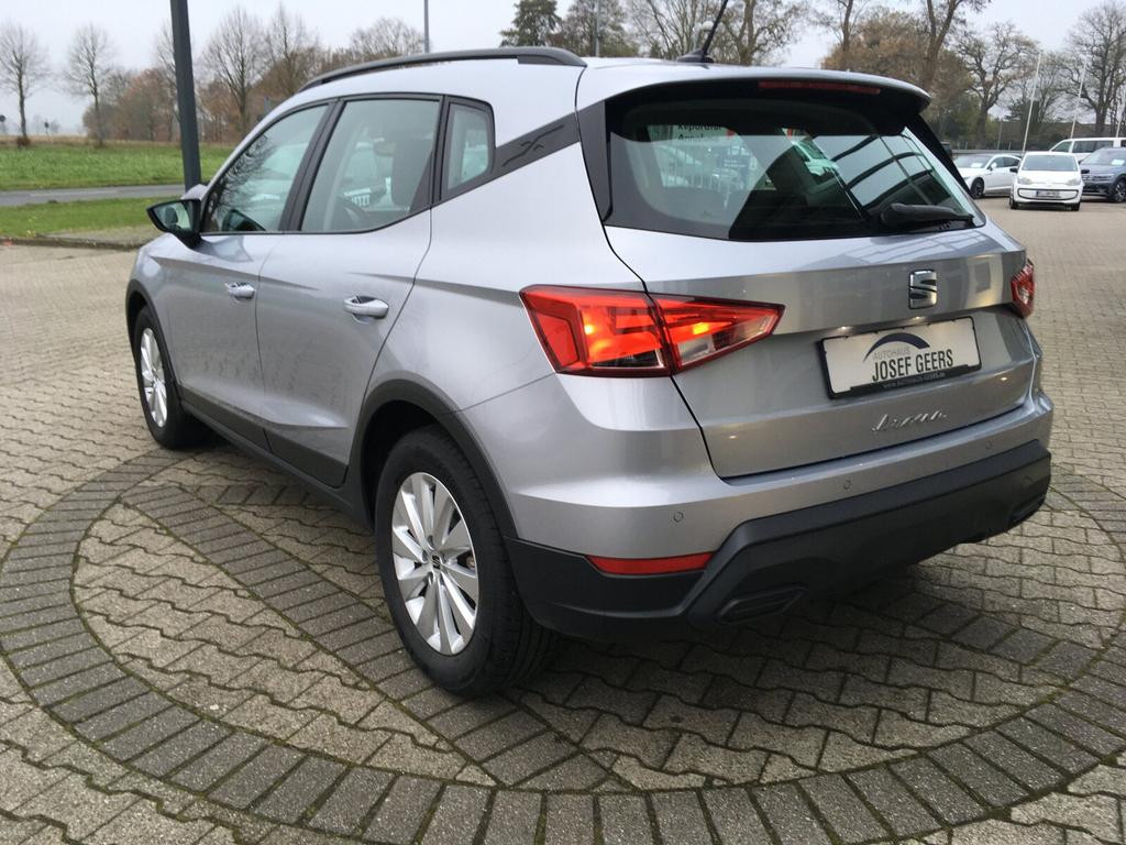 Seat Arona