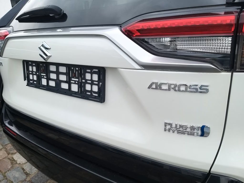 Suzuki Across