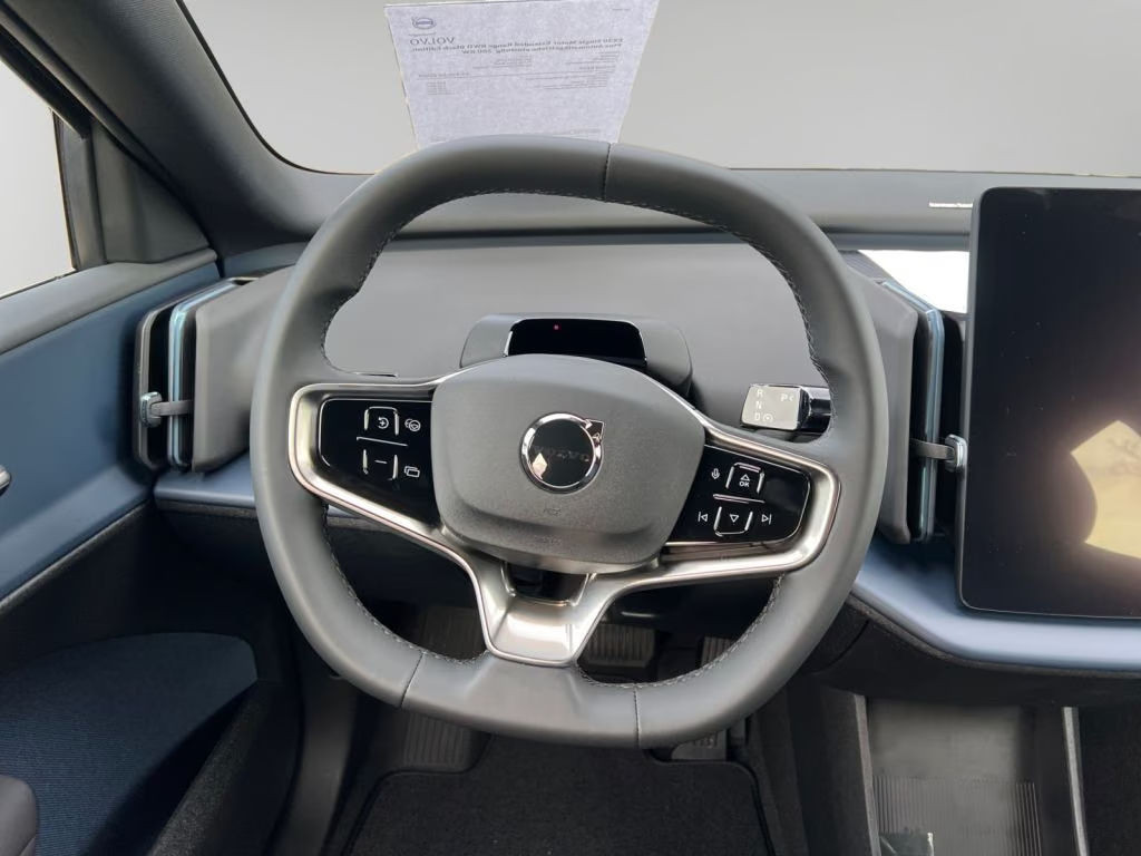Volvo EX30