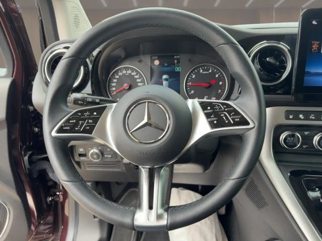 Mercedes-Benz T 180