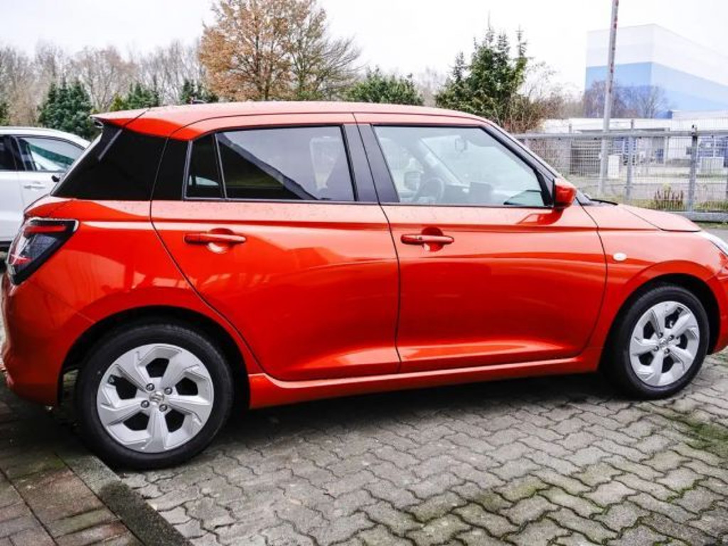 Suzuki Swift Comfort DualJet Hybrid