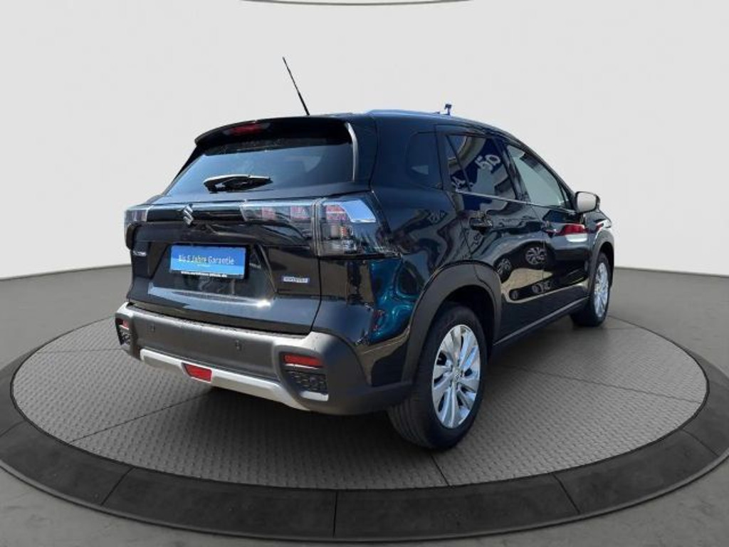 Suzuki S-Cross
