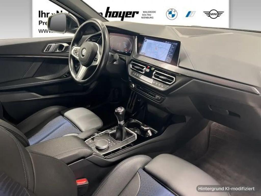 BMW 1 Serie 118 M-Sport Sedan 118i