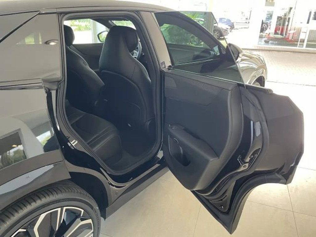 Mazda CX-6e