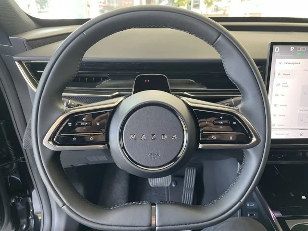 Mazda CX-6e