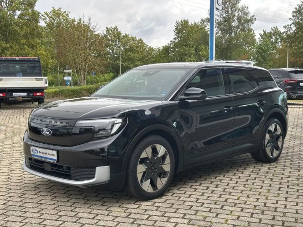 Ford Explorer RWD Premium