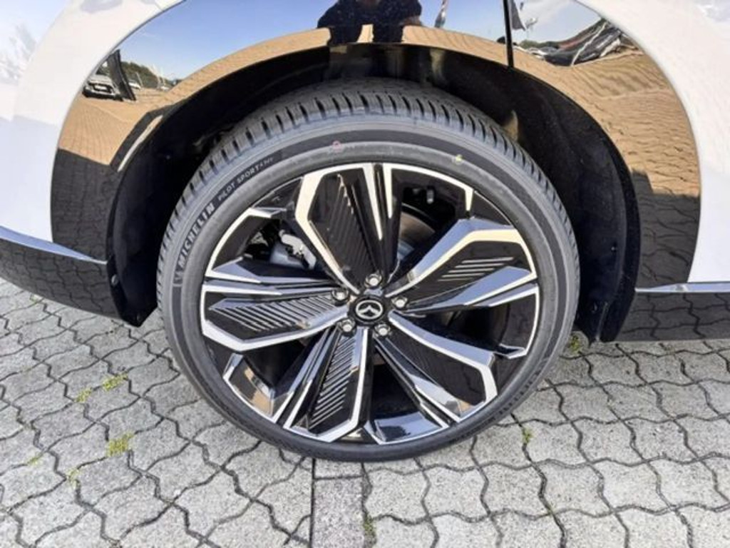 Mazda CX-6e