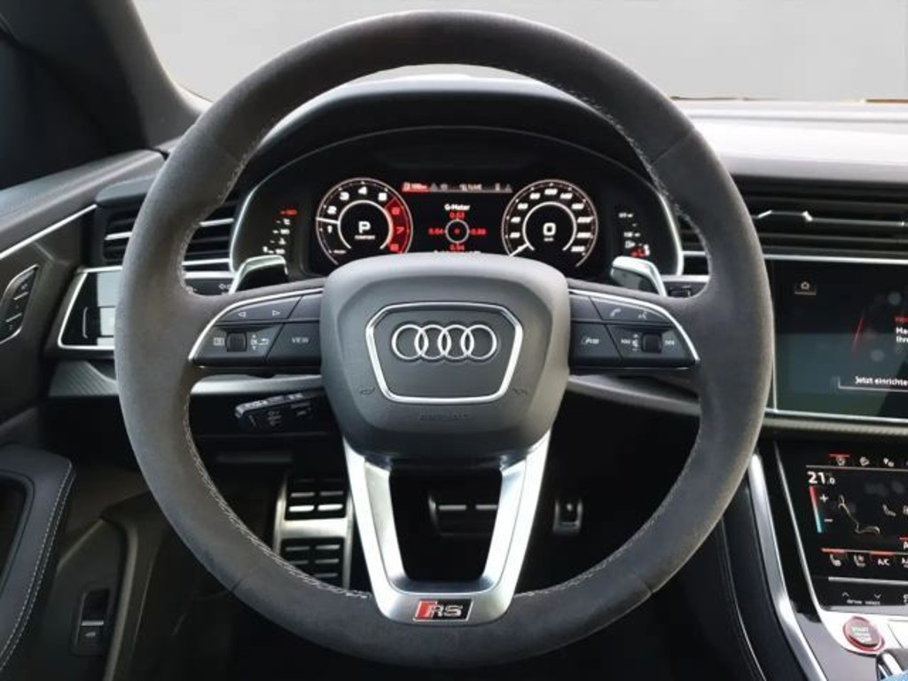 Audi RS Q8