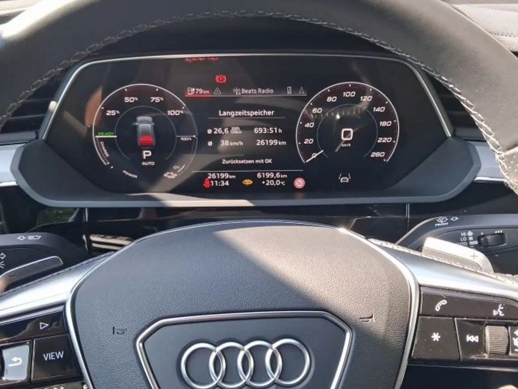Audi e-tron