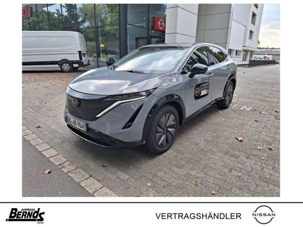 Nissan Ariya 63 kWh PANORAMA-SD. Beh SITZE + LENKRAD + WSS PDC