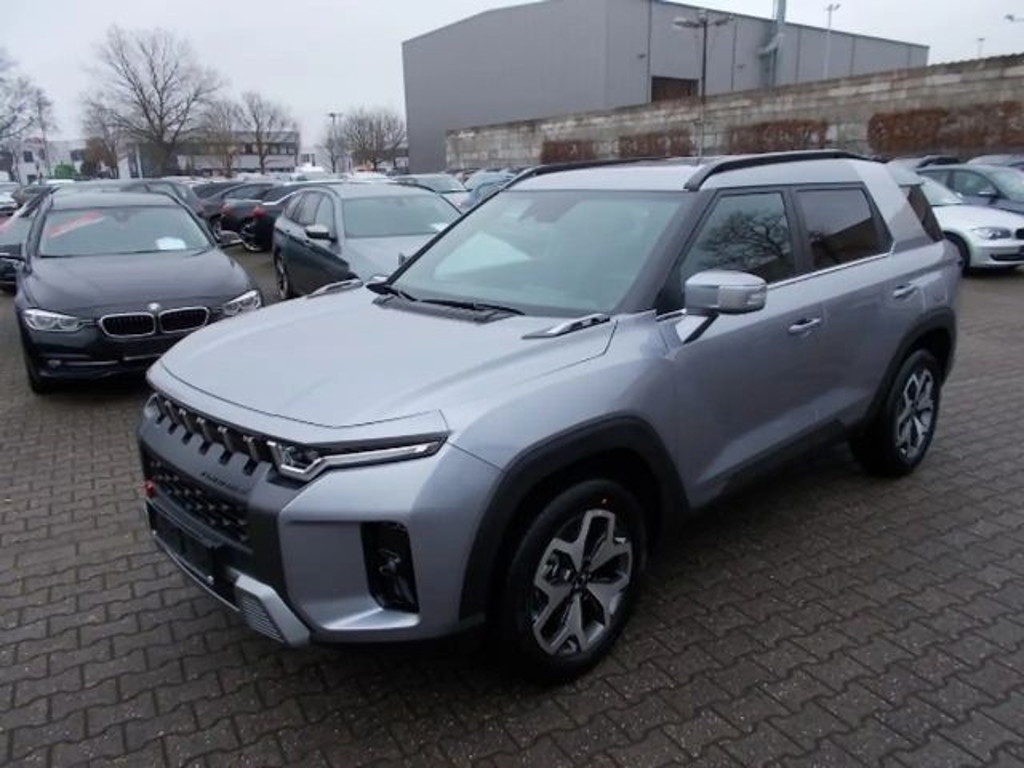 SsangYong Torres Quarz LED Navi Teilleder Alu18" Sitzheiz.