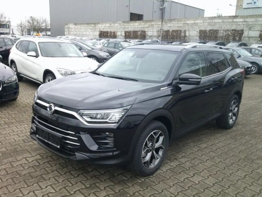 SsangYong Korando Style 1.5T 6 Gang, LED Scheinwerfer, Aluf. 18"