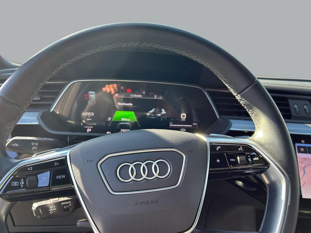 Audi Q8 e-tron