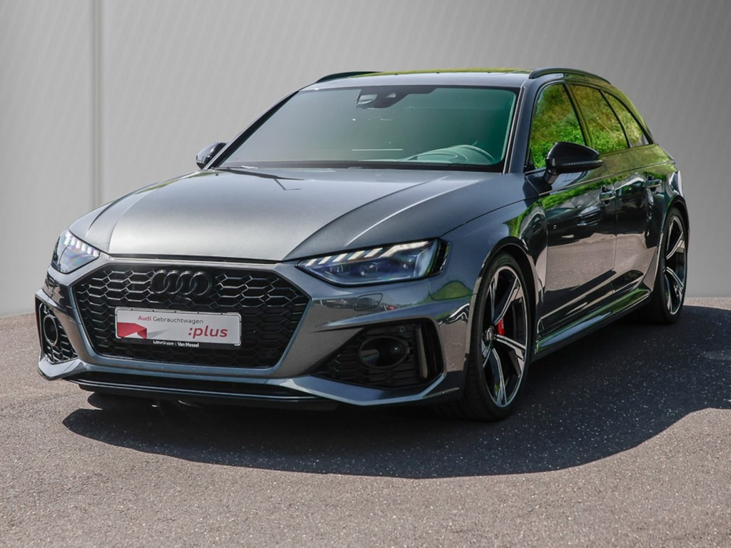 Audi RS4