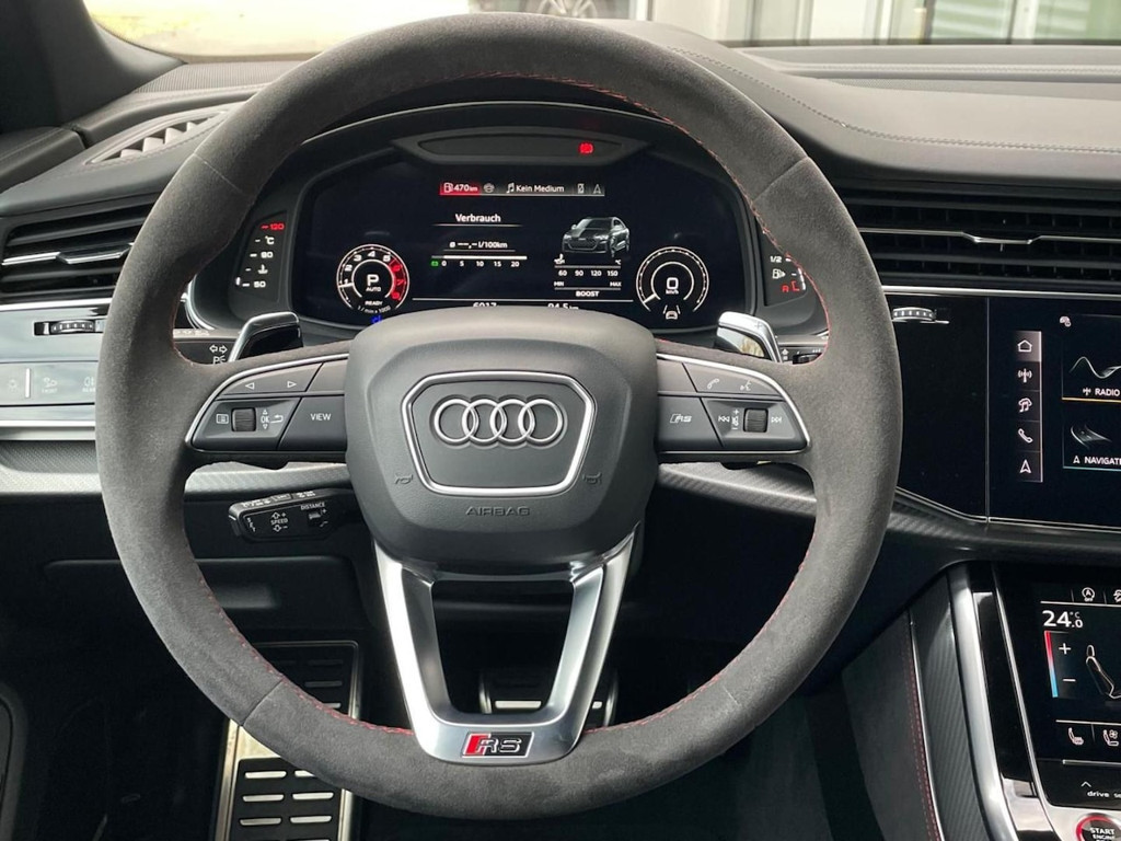 Audi RS Q8