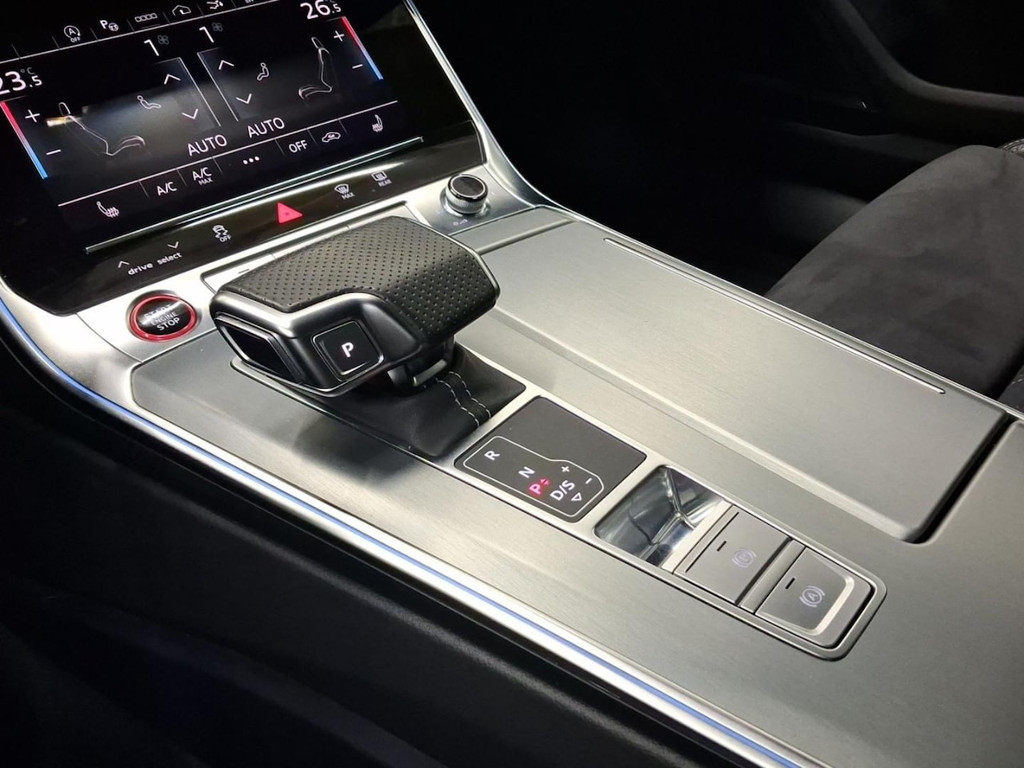 Audi S7