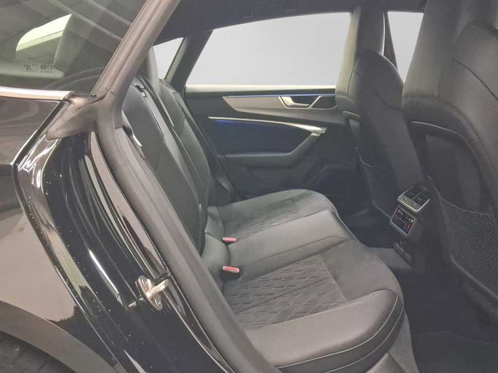 Audi S7