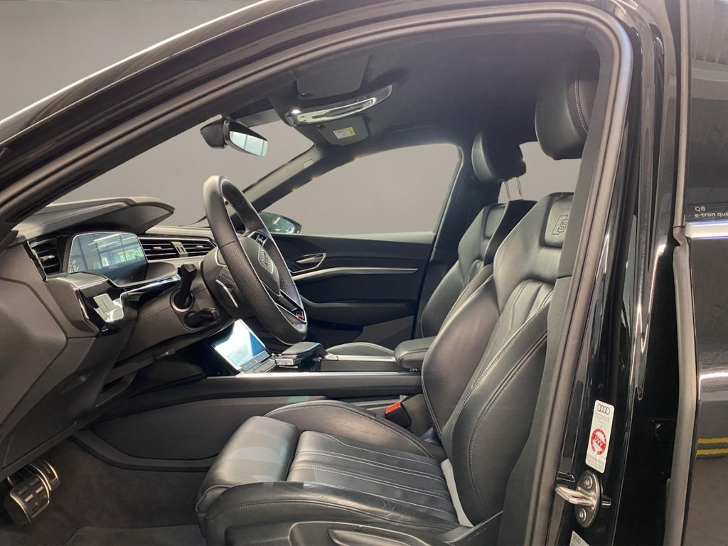 Audi Q8 e-tron