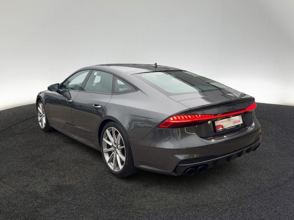 Audi S7