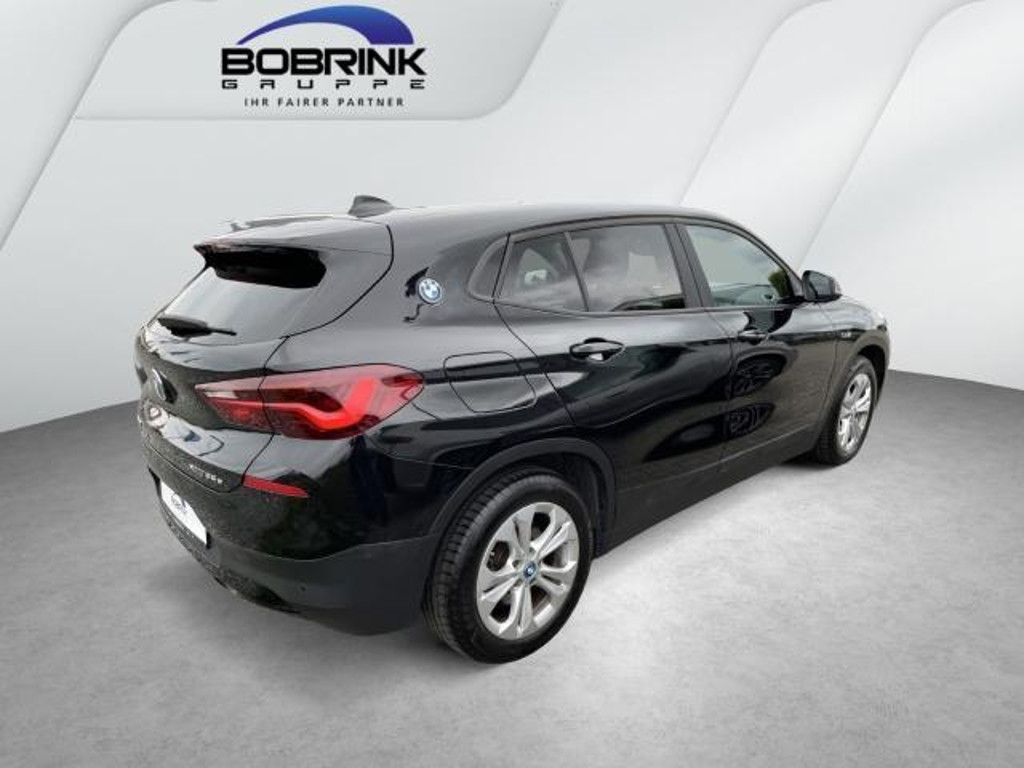BMW X2 xDrive25e