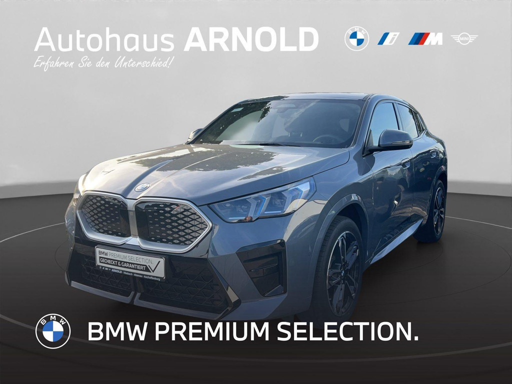 BMW iX2 xDrive30