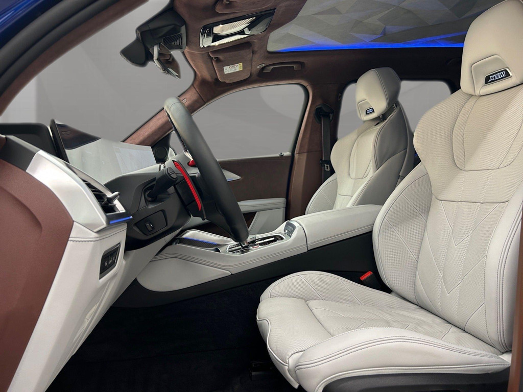 BMW XM
