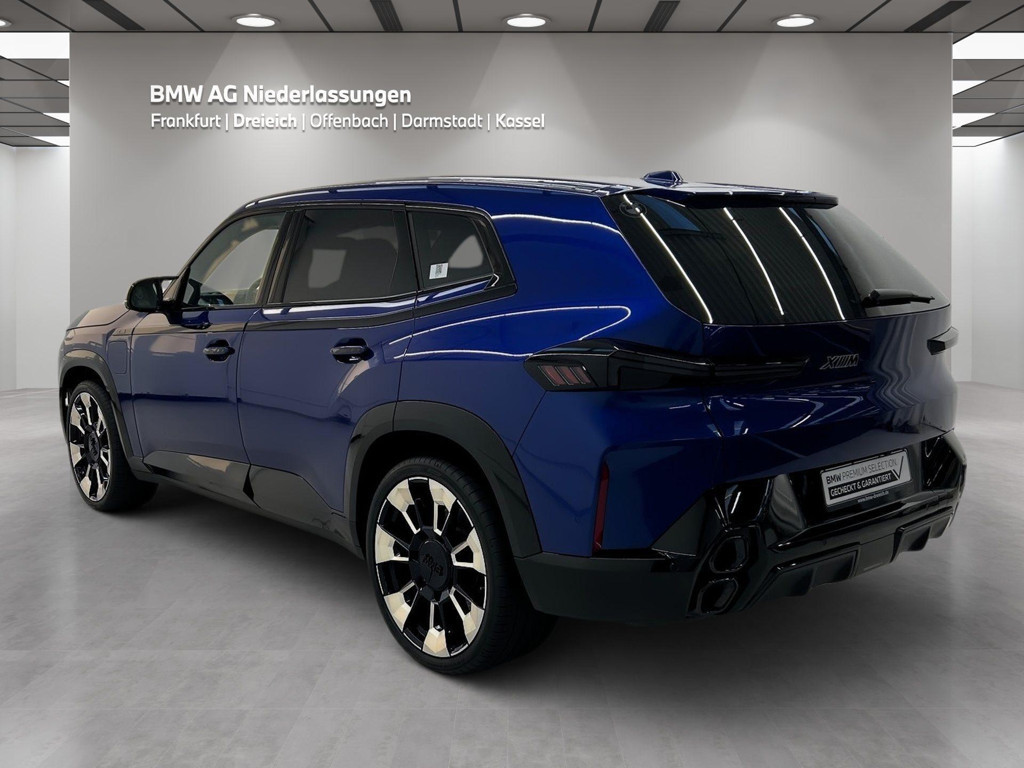 BMW XM