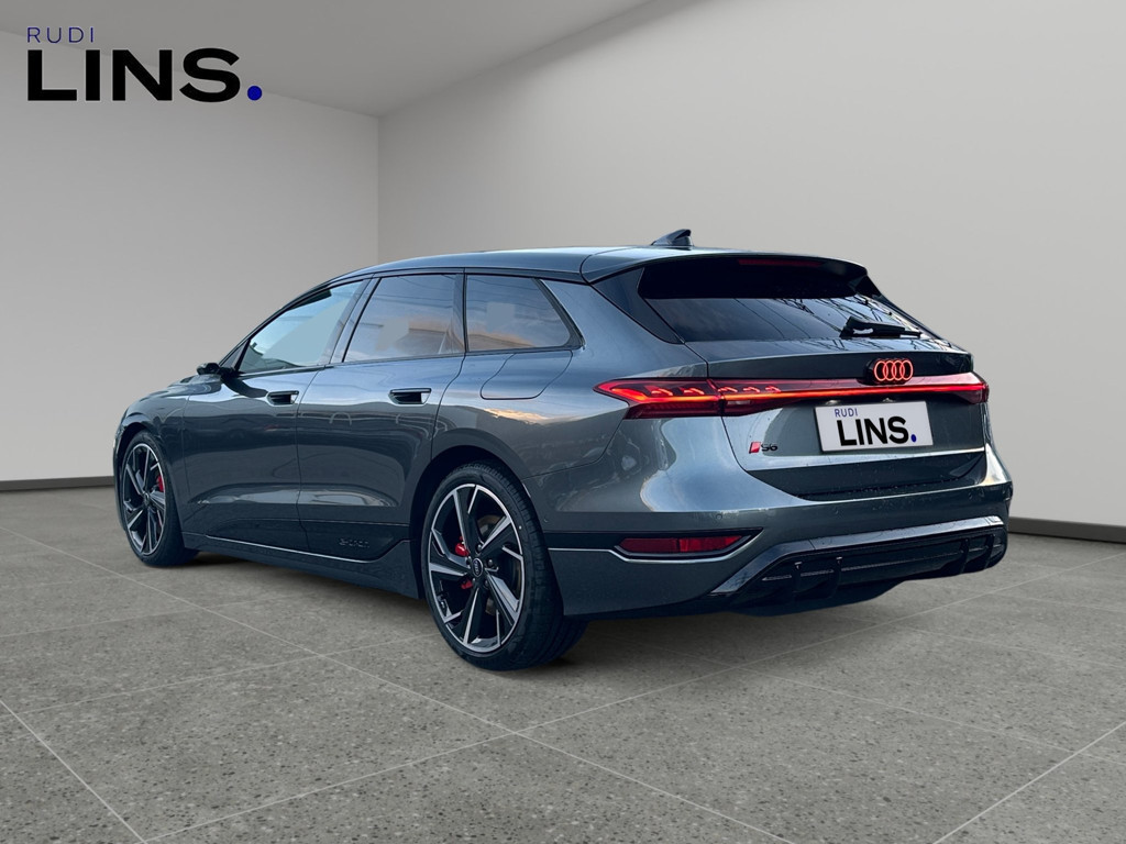 Audi S6 e-tron