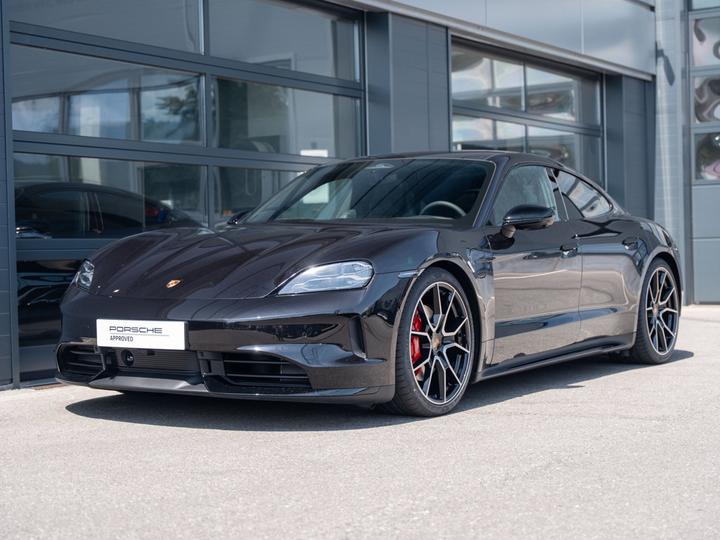 Porsche Taycan 4S Black Edition