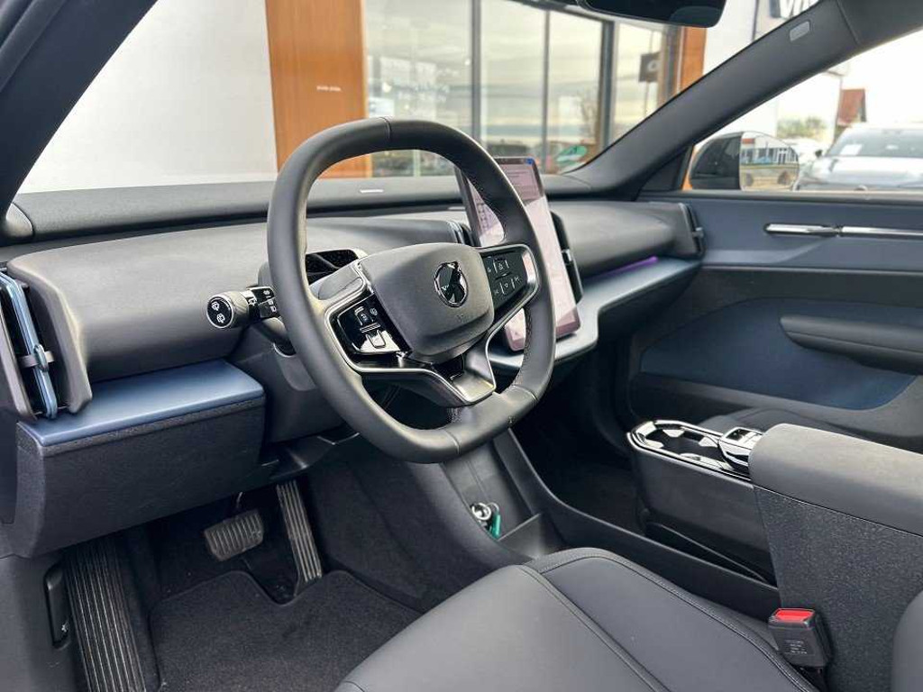 Volvo EX30