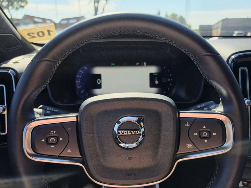 Volvo C40