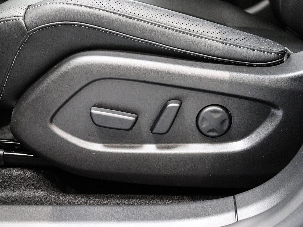 Mazda CX-6e