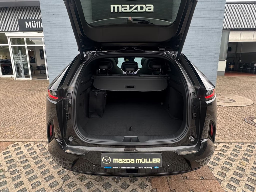 Mazda CX-6e