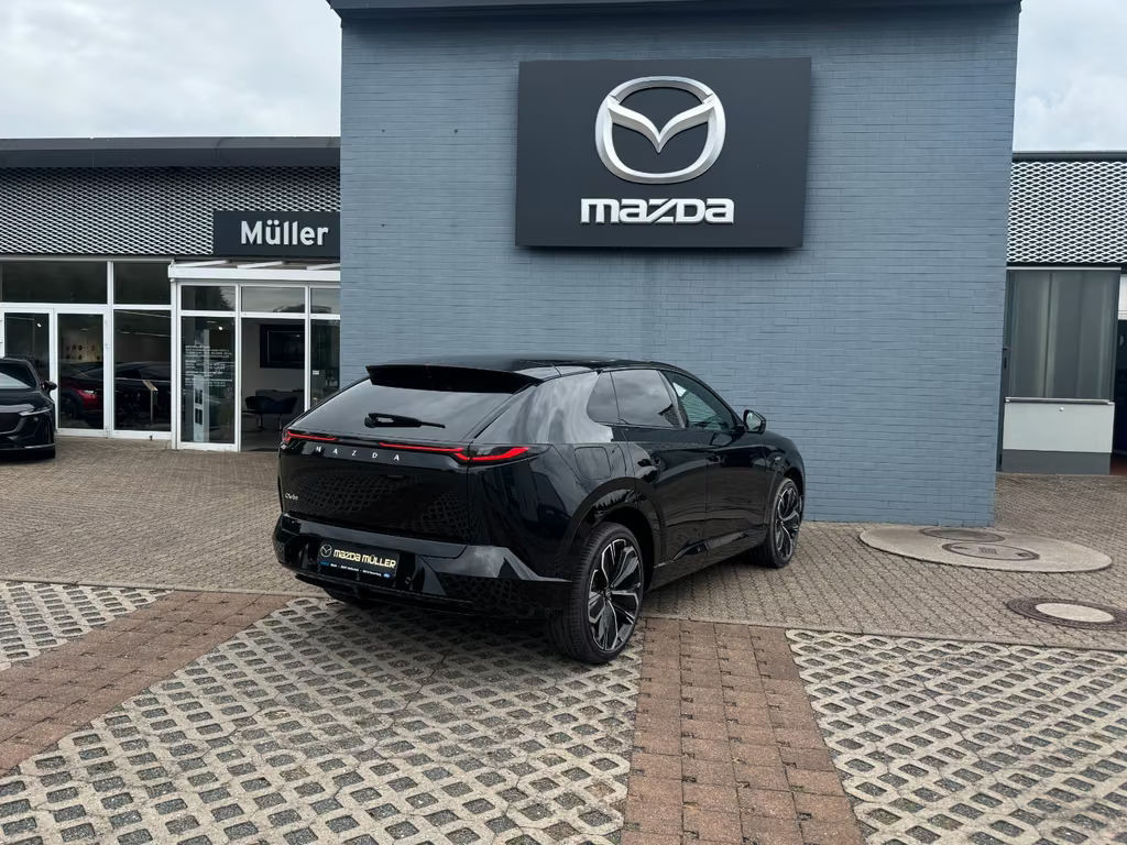 Mazda CX-6e