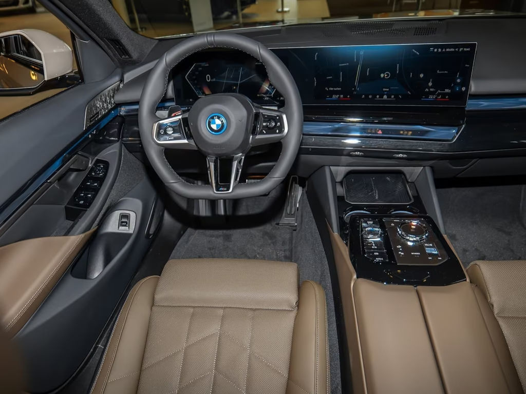 BMW i5