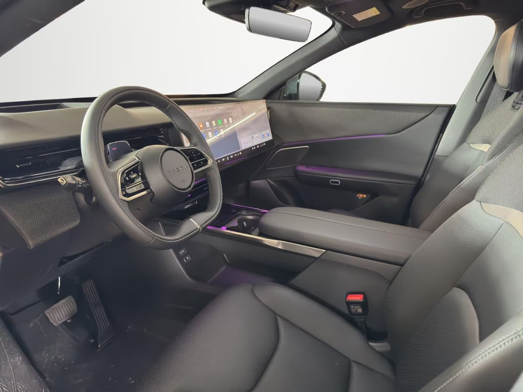 Mazda CX-6e