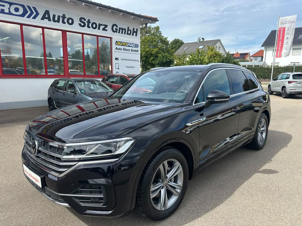 Volkswagen Touareg 4Motion Sport R-Line