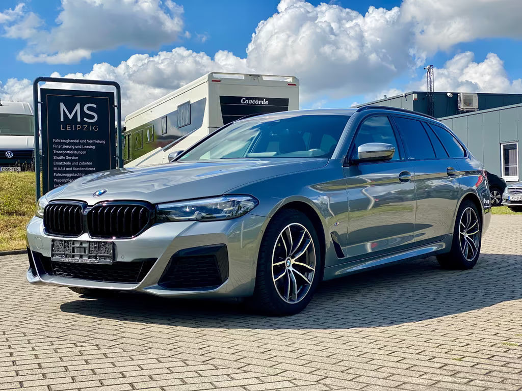 BMW 5 Serie 520 M-Sport xDrive Touring 520d