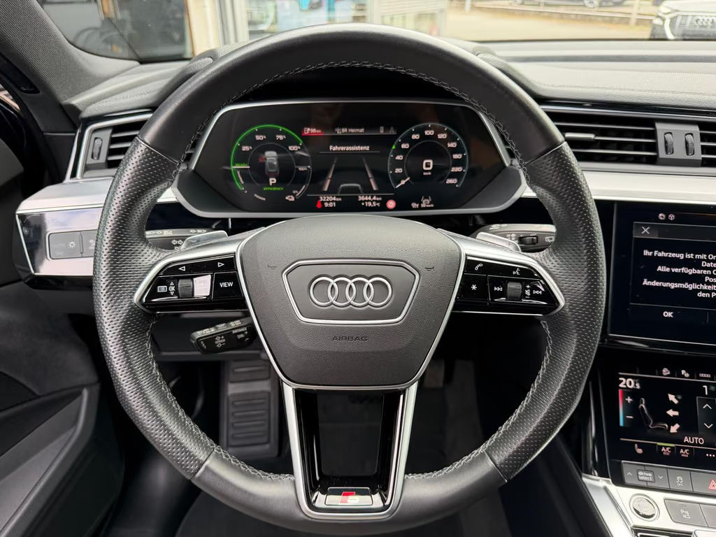 Audi e-tron