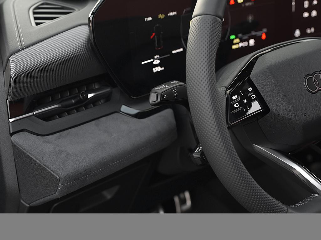 Audi SQ6 e-tron