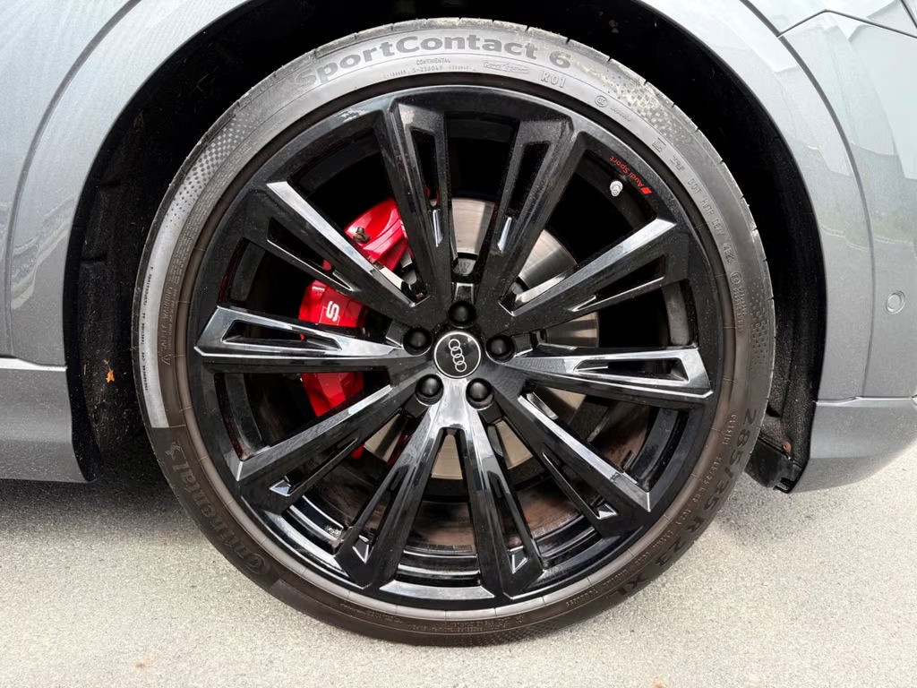 Audi SQ8