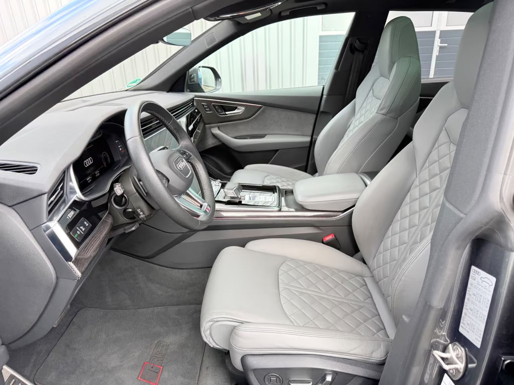 Audi SQ8