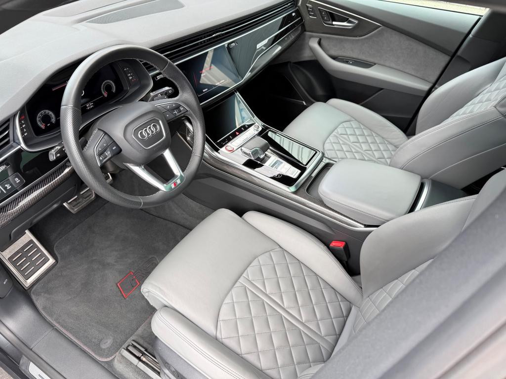 Audi SQ8
