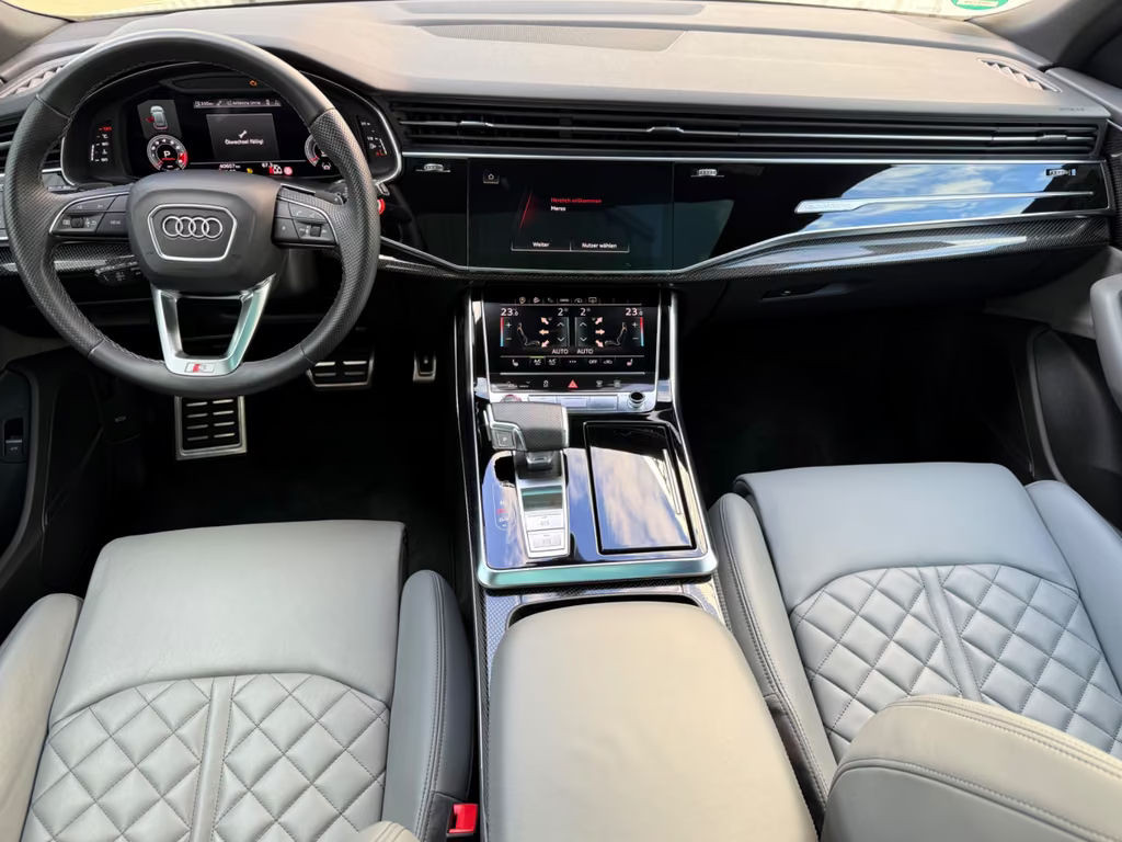 Audi SQ8
