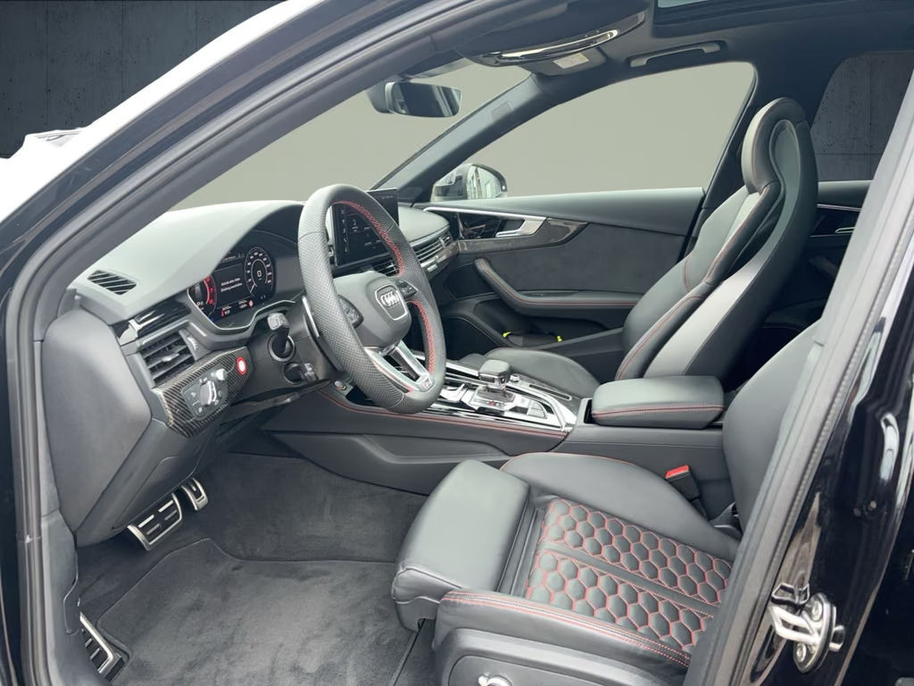 Audi RS4