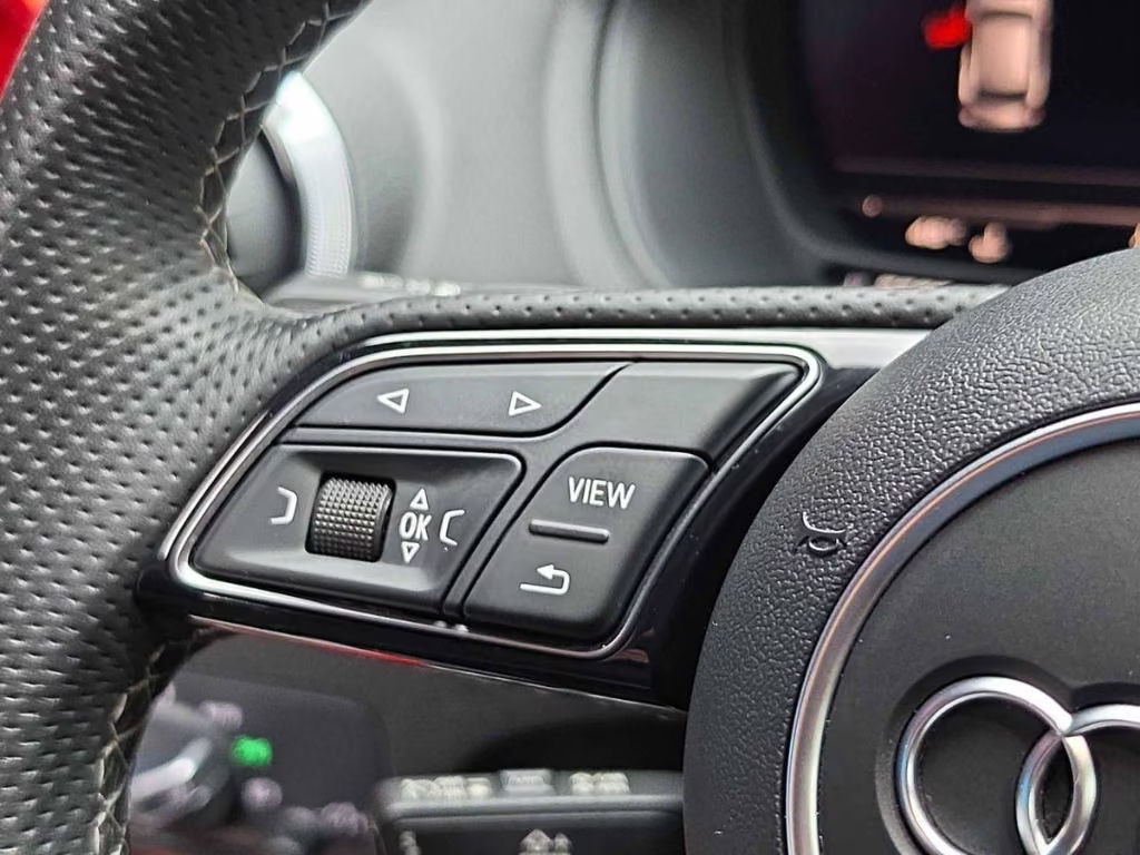Audi SQ2
